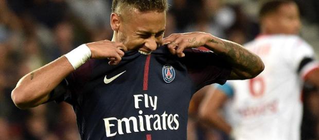 Neymar salio lesionado el pasado fin de semana Neymar salio lesionado el pasado fin de semana
