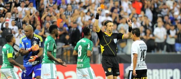 O clássico foi vencido por 2 a 0 pelo Corinthians O clássico foi vencido por 2 a 0 pelo Corinthians