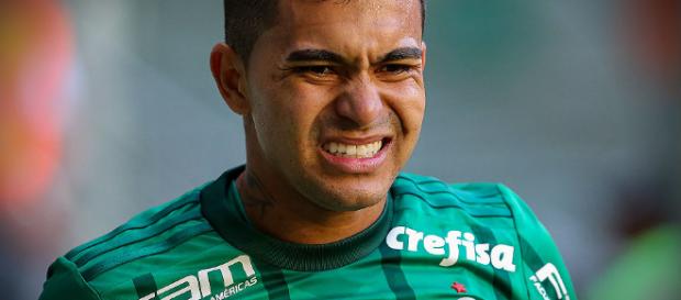 O ponta vem se queimando com a torcida O ponta vem se queimando com a torcida
