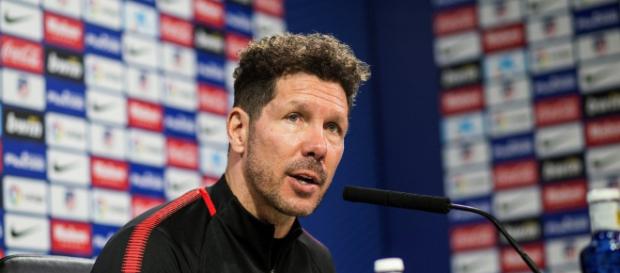 Simeone descarta un informe que conecta a Griezmann con Barcelona Simeone descarta un informe que conecta a Griezmann con Barcelona