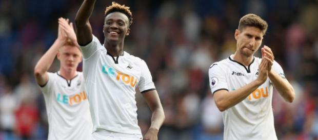 Swansea City alcanzó los cuartos de final de la FA Cup por primera vez desde 1964 después de vencer a Sheffield Wednesday en el Liberty Stadium Swansea City alcanzó los cuartos de final de la FA Cup por primera vez desde 1964 después de vencer a Sheffield Wednesday en el Liberty Stadium