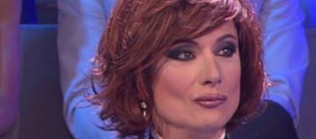 Vladimir Luxuria non crede all'amore tra Francesco Monte e Paola Di Benedetto Vladimir Luxuria non crede all'amore tra Francesco Monte e Paola Di Benedetto