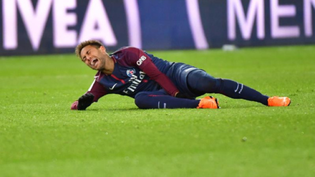 Foot PSG - PSG : Thiago Silva accuse l'OM et Payet après la ... - foot01.com