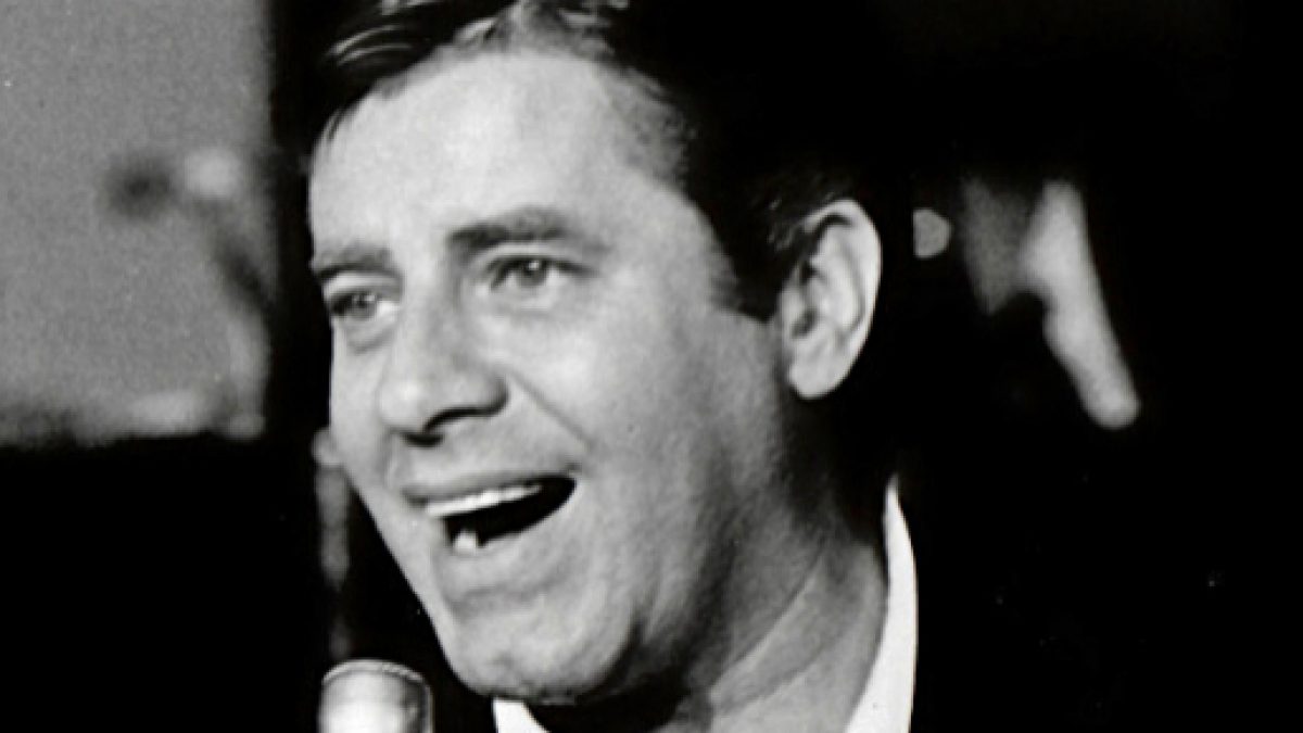 Neal Adams - Wikipedia, image size:1200x675