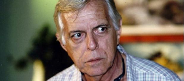 O ator Oswaldo Loureiro na novela ''Uga Uga'' O ator Oswaldo Loureiro na novela ''Uga Uga''