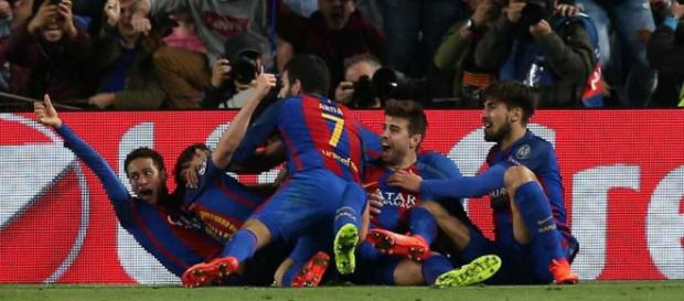 Justo en el medio de la semana de la fiesta más grande del fútbol, hubo más noticias trágicas en el frente de lesiones en la cabeza. Justo en el medio de la semana de la fiesta más grande del fútbol, hubo más noticias trágicas en el frente de lesiones en la cabeza.