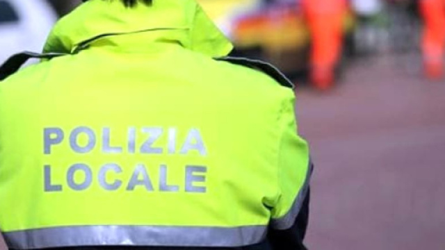 Look, turni e funzioni: il nuovo regolamento per la polizia municipale di Venezia