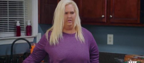 Mama June before weight loss. - [WETV / YouTube screencap]