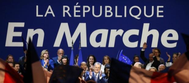 La République En Marche : nouveaux statuts adoptés à 90,6% des votants - rtl.fr La République En Marche : nouveaux statuts adoptés à 90,6% des votants - rtl.fr