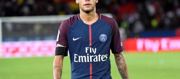 Ronaldo afirma que Neymar puede ganar el Balón de oro Ronaldo afirma que Neymar puede ganar el Balón de oro