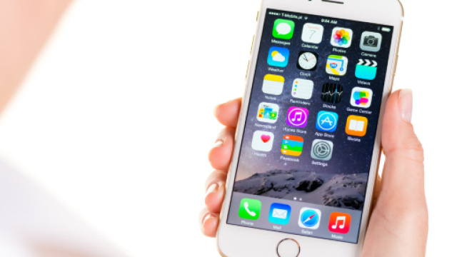 Ecco perch&eacute; se hai l'iPhone 6 (o 7) non devi aggiornarlo a iOS 11 - huffingtonpost.it