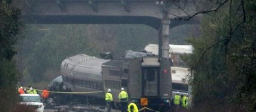 Choque de trenes en Carolina del Sur dejó dos muertos y 70 heridos