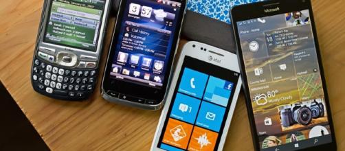 Microsoft sospende il supporto per alcuni smartphone. Ecco quali sono.