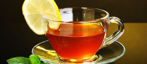 Bere Tè caldo o bollente aumenta il rischio di cancro