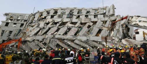 Terremoto a Taiwan: numerosi i feriti e le persone intrappolate negli edifici