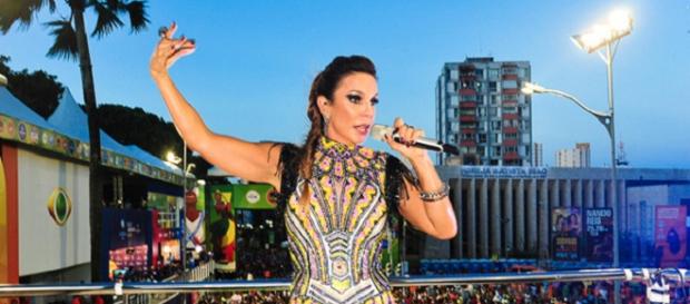 Ivete Sangalo recebe homenagem durante o carnaval Ivete Sangalo recebe homenagem durante o carnaval