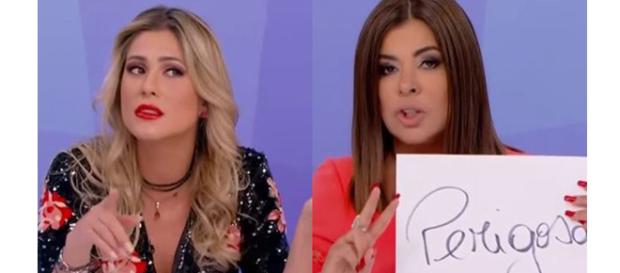 Livia e Mara Maravilha se entranharam durante o programa ( Reprodução - SBT ) Livia e Mara Maravilha se entranharam durante o programa ( Reprodução - SBT )