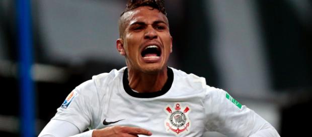 O peruano é ídolo da torcida corintiana O peruano é ídolo da torcida corintiana