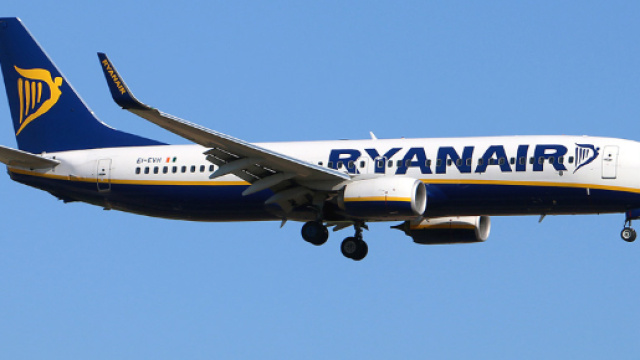 Ryanair: obbligo di accordo con i sindacati