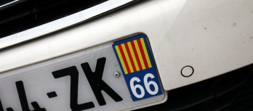 Matrícula de un vehículo del Rosellón, en Catalunya Nord (Sur de Francia), donde la senyera catalana forma parte de sus matrículas.
