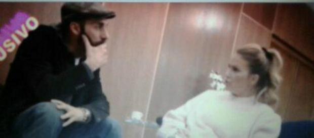Il fuori onda tra Max Laudadio e Eva Henger Il fuori onda tra Max Laudadio e Eva Henger