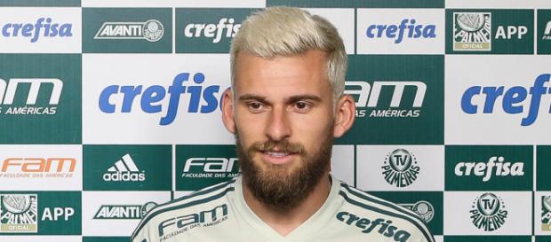 Lucas Lima escolheu a camisa 20 Lucas Lima escolheu a camisa 20