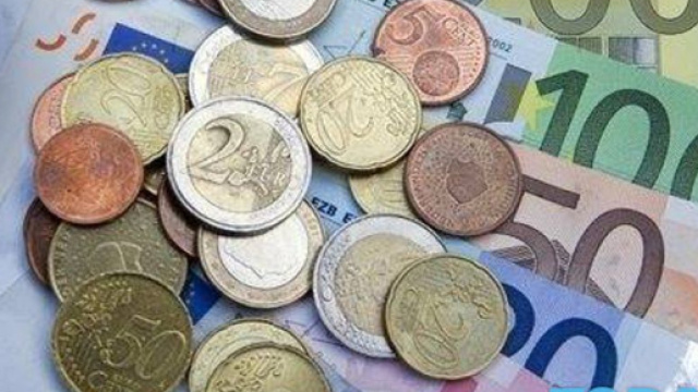 Bonus e incentivi per famiglie con redditi al di sotto delle 1.000 euro al mese