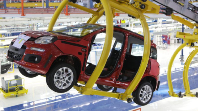 Nuova Fiat Punto - No a Pomigliano d'Arco, sì alla Serbia- 6/8 - motorionline.com