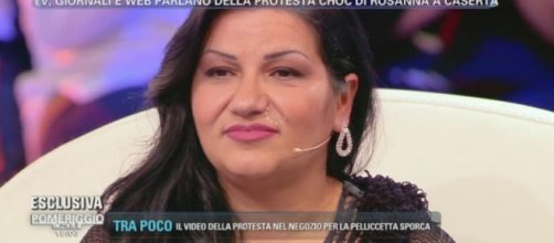 Rosanna Magliulo - 'signora della pelliccetta' - da Barbara D'Urso a Pomeriggio Cinque