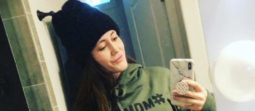 'Teen Mom 2' star Jenelle Evans ends friendship with Tori Rhynd. [Image via Jenelle Evans/Instagram]