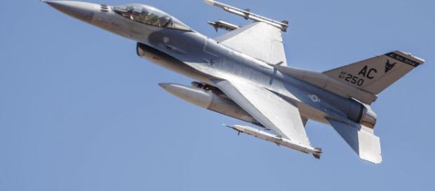 CNN: US-Angriff in Syrien tötet mehr als 100 regierungstreue ... - web.de CNN: US-Angriff in Syrien tötet mehr als 100 regierungstreue ... - web.de
