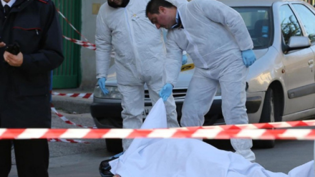 Quell'atavico braccio di ferro fra Stato e Camorra, fra Guardie ... - deliapress.it