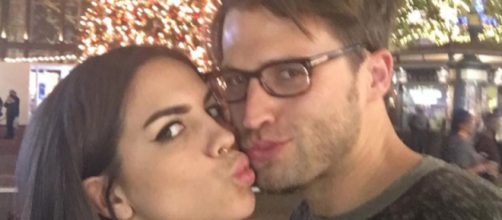 Katie Maloney kisses husband Tom Schwartz. [Photo via Instagram]