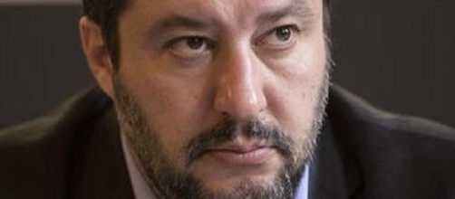 Matteo Salvini minacciato di morte dai centri sociali