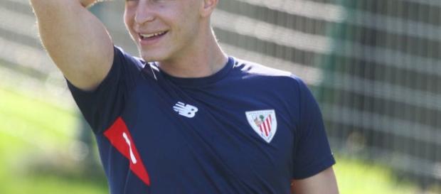 El jugador se encuentra haciendo una pausa necesaria en su carrera El jugador se encuentra haciendo una pausa necesaria en su carrera
