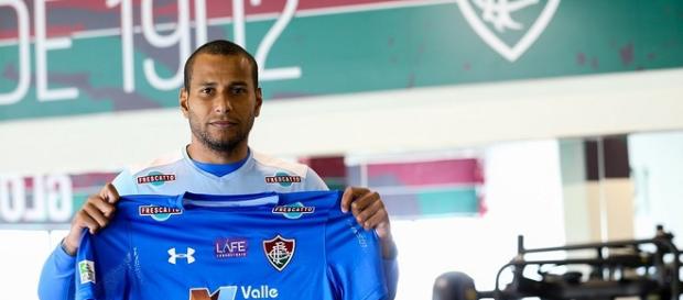 Goleiro Rodolfo, uma das seis contratações do Fluminense anunciadas até o momento (Foto: Divulgação) Goleiro Rodolfo, uma das seis contratações do Fluminense anunciadas até o momento (Foto: Divulgação)