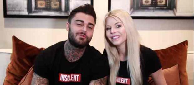 Les Marseillais Australia : Thibaut et Jessica répondent à toutes les questions de leurs fans Les Marseillais Australia : Thibaut et Jessica répondent à toutes les questions de leurs fans