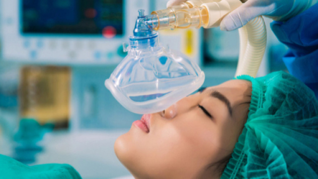 Centinaia di pazienti ogni anno continuano a svegliarsi sul tavolo operatorio