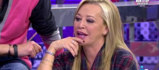 Belén Esteban se echa a un lado. Belén Esteban se echa a un lado.