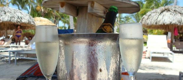 Das ist Luxus, Sekt am Strand" Catalonia Royal Bavaro (Bavaro ... - holidaycheck.de Das ist Luxus, Sekt am Strand" Catalonia Royal Bavaro (Bavaro ... - holidaycheck.de