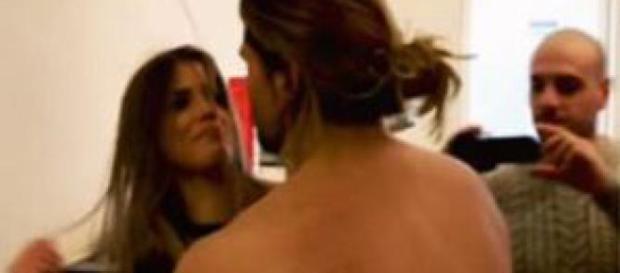 Le Iene: Luca tradisce Ivana, lei lo picchia Le Iene: Luca tradisce Ivana, lei lo picchia