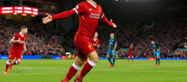 Mohamed Salah: ¿El éxito del delantero del Liverpool mejora el compromiso con los fanáticos musulmanes? Mohamed Salah: ¿El éxito del delantero del Liverpool mejora el compromiso con los fanáticos musulmanes?