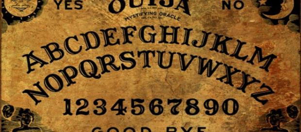 Ouija Board: Is it really a game? - toy-tma.com Ouija Board: Is it really a game? - toy-tma.com