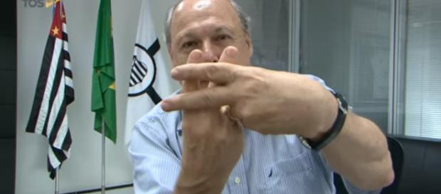 Presidente santista gravou um vídeo para chamar o torcedor Presidente santista gravou um vídeo para chamar o torcedor