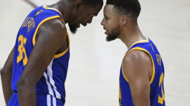 Stephen Curry 'had a conversation' with Kevin Durant after his ... - usatoday.com