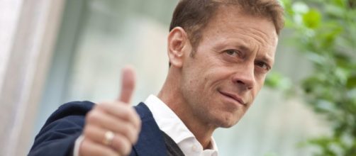 2018 | Rocco Siffredi dalla parte di Francesco Monte | l'attacco a ... - zazoom.it