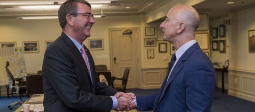 Jeff Bezos with Ash Carter in 2016 [Image Credit: Forbes/Wikimedia Commons]