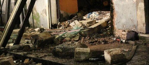 Tre persone morte nell'esplosione di via Garibaldi - meridionews.it