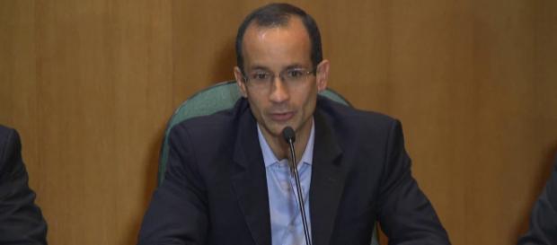 Empreiteiro Marcelo Odebrecht faz nova delação indicando ter pago propina ao ex-ministro Guido Mantega. Empreiteiro Marcelo Odebrecht faz nova delação indicando ter pago propina ao ex-ministro Guido Mantega.