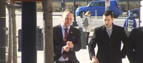 Sam Nunberg appears before special counsel (Image Credit: Associated Press/Youtube)